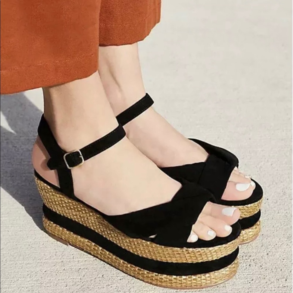 EUC FREE PEOPLE WEDGE BLACK VEGAN LOOM SANDALS PLATFORM sz 8 Farylrobin